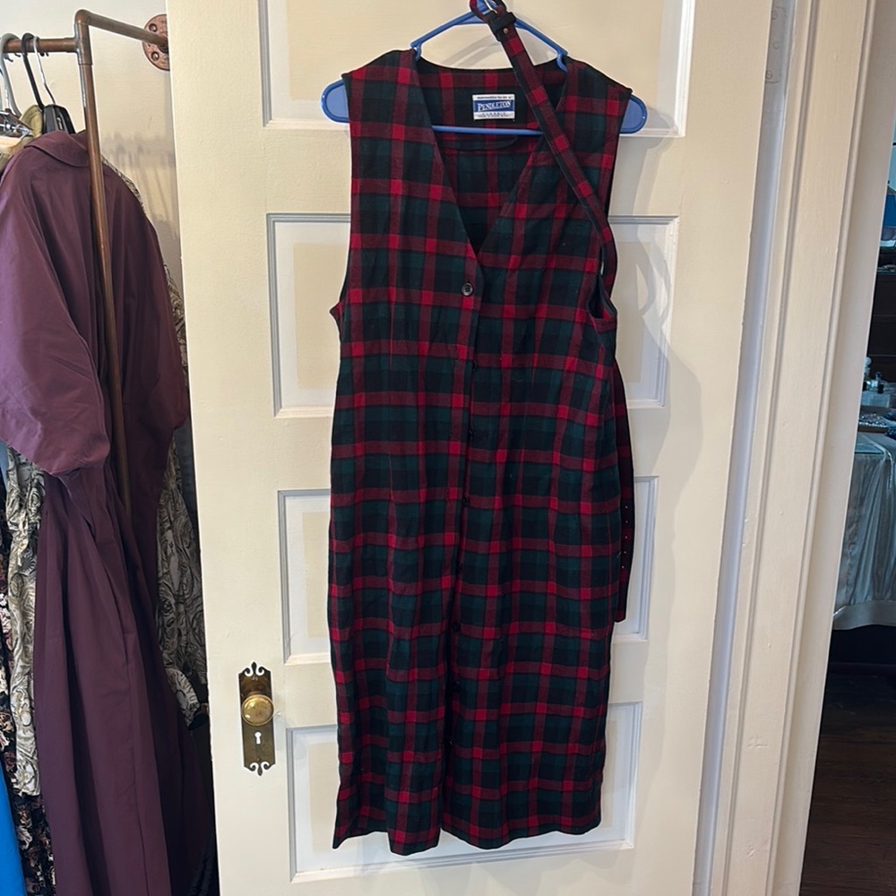 Pendleton Women's Red and Green Plaid Sleeveless Dress